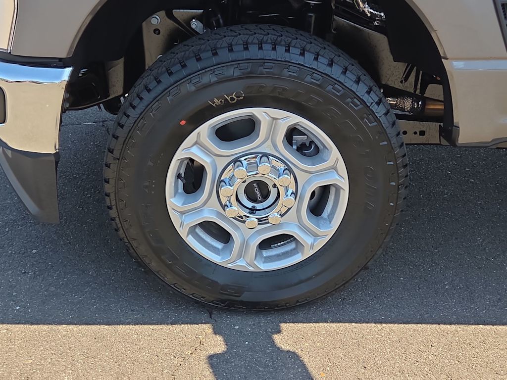 Thumbnail: 2026 Ford F-350 - 7