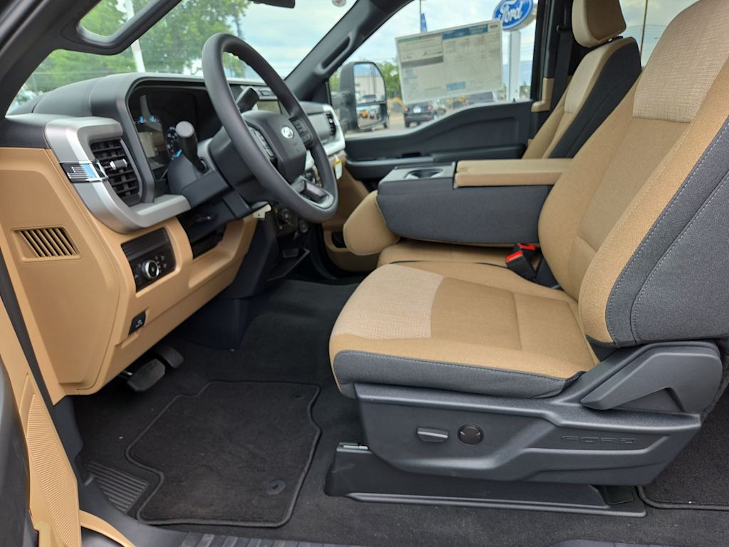 Thumbnail: 2026 Ford F-350 - 10