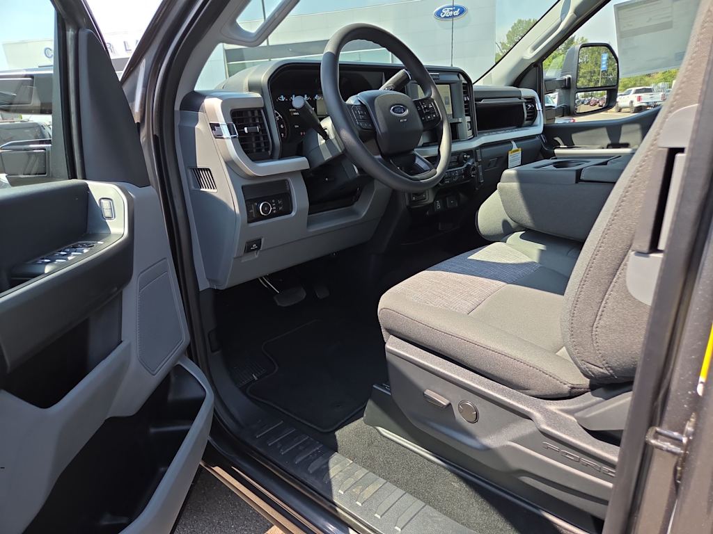 Thumbnail: 2026 Ford F-350 - 11