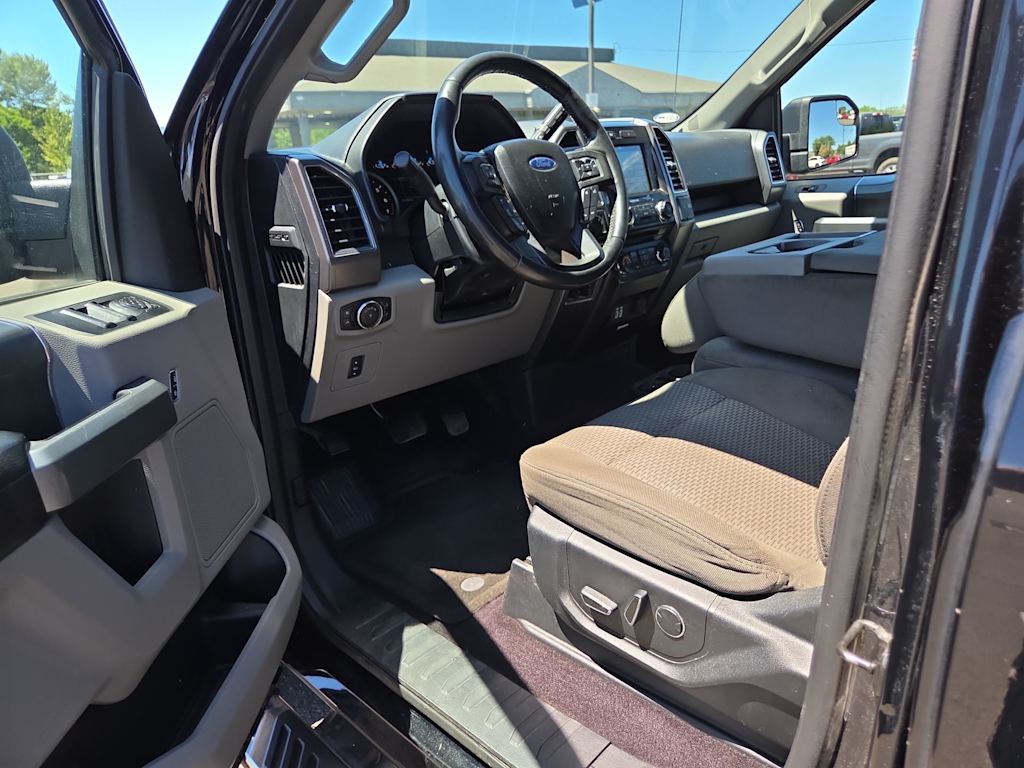 Thumbnail: 2017 Ford F-150 - 12