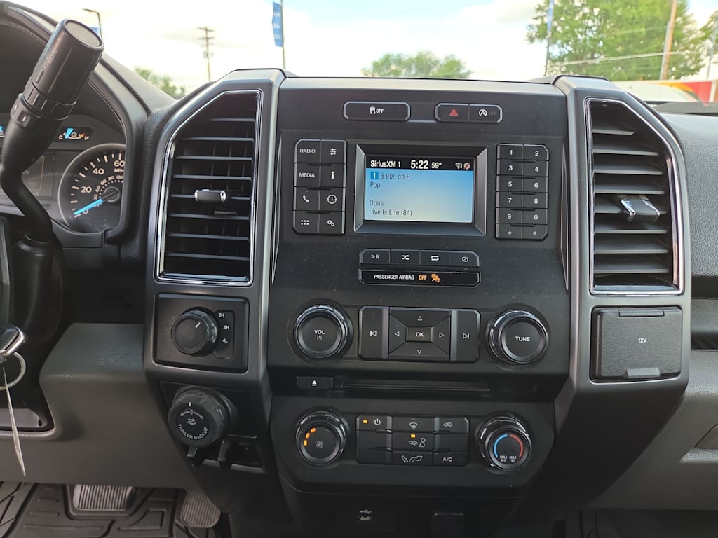 Thumbnail: 2018 Ford F-150 - 13