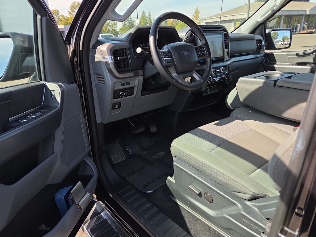 Thumbnail: 2025 Ford F-150 - 10