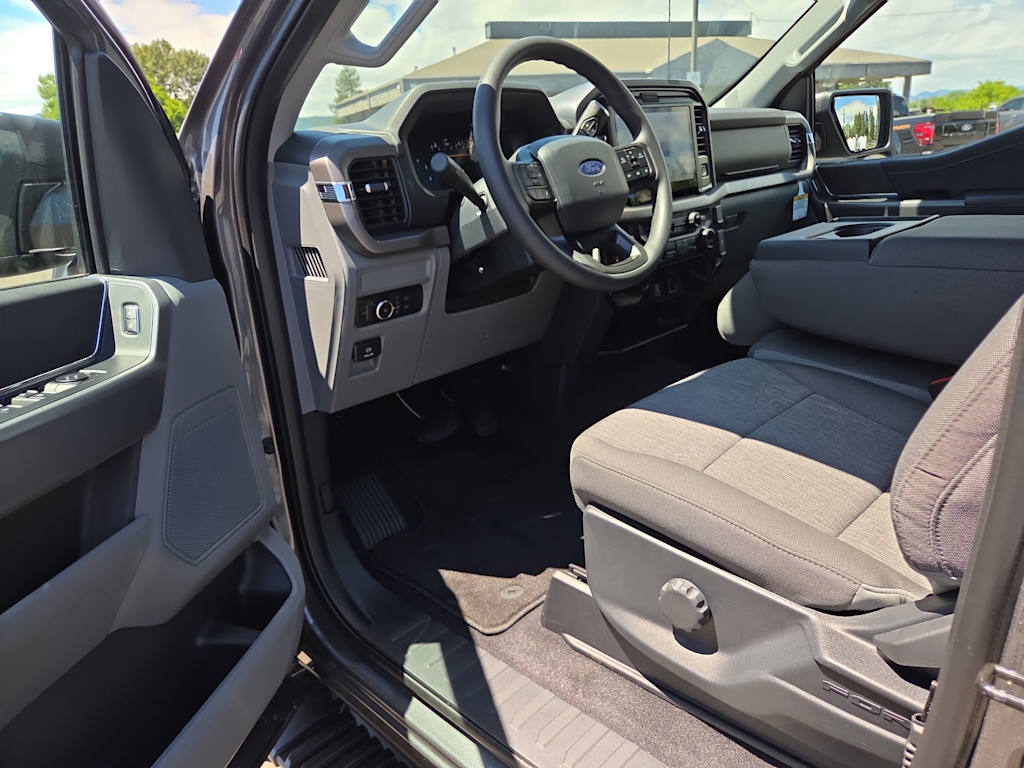 Thumbnail: 2026 Ford F-150 - 2
