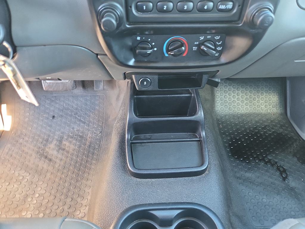 Thumbnail: 2011 Ford Ranger - 26