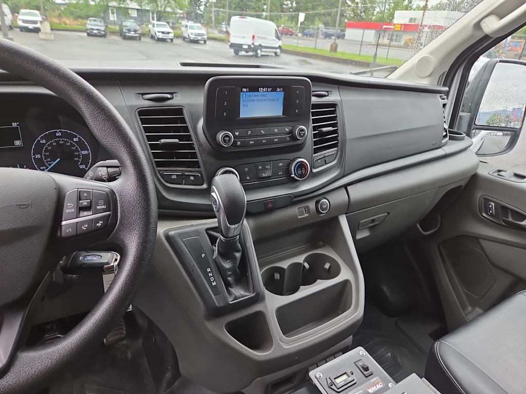 Thumbnail: 2022 Ford Transit Series - 2