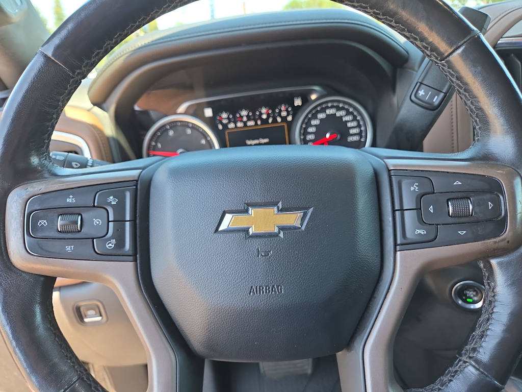 Thumbnail: 2021 Chevrolet Silverado 3500 - 27