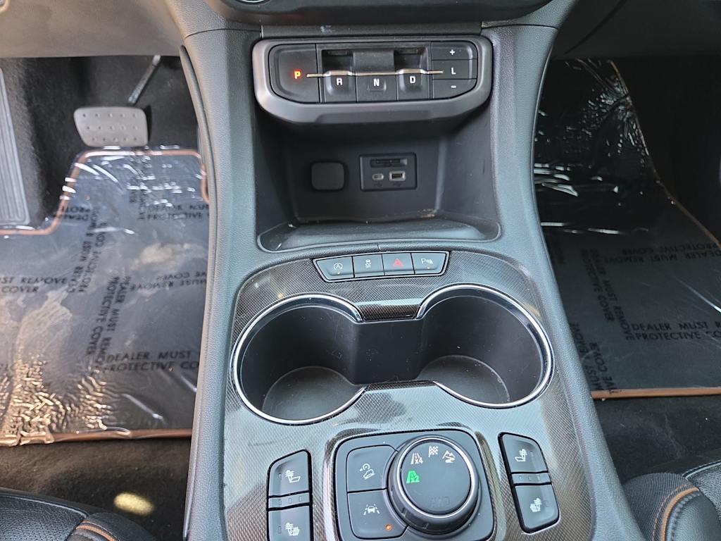 Thumbnail: 2021 GMC Acadia - 15