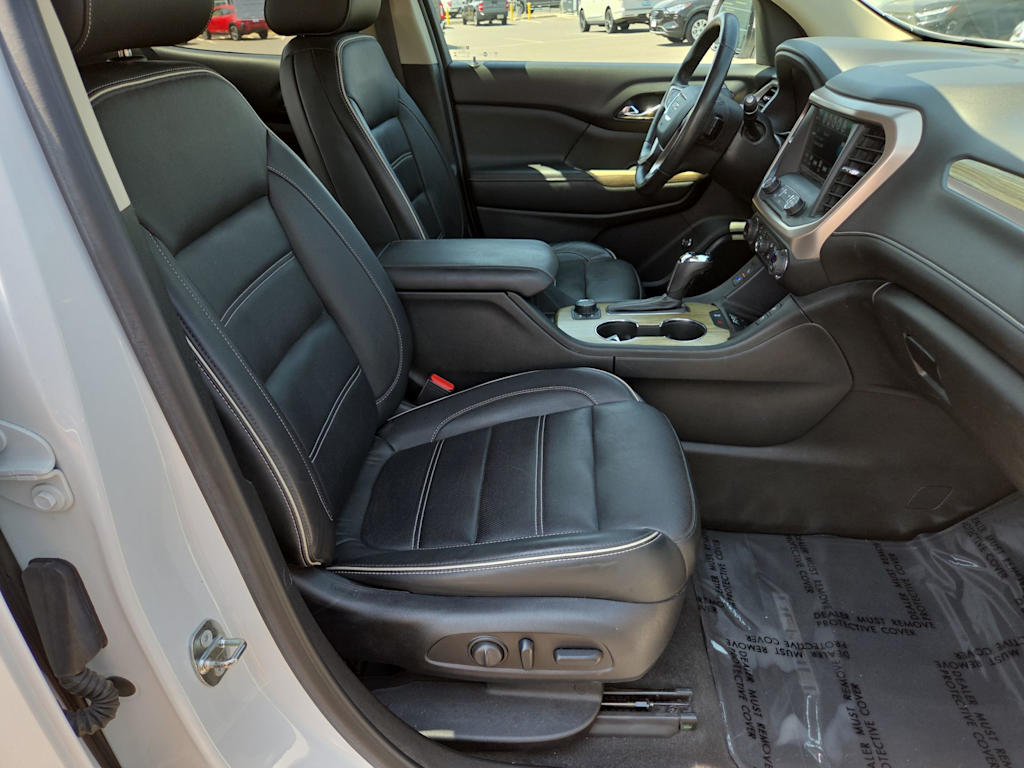 Thumbnail: 2017 GMC Acadia - 12