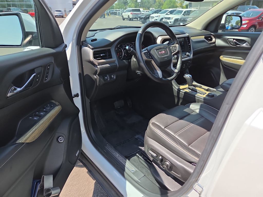 Thumbnail: 2017 GMC Acadia - 2