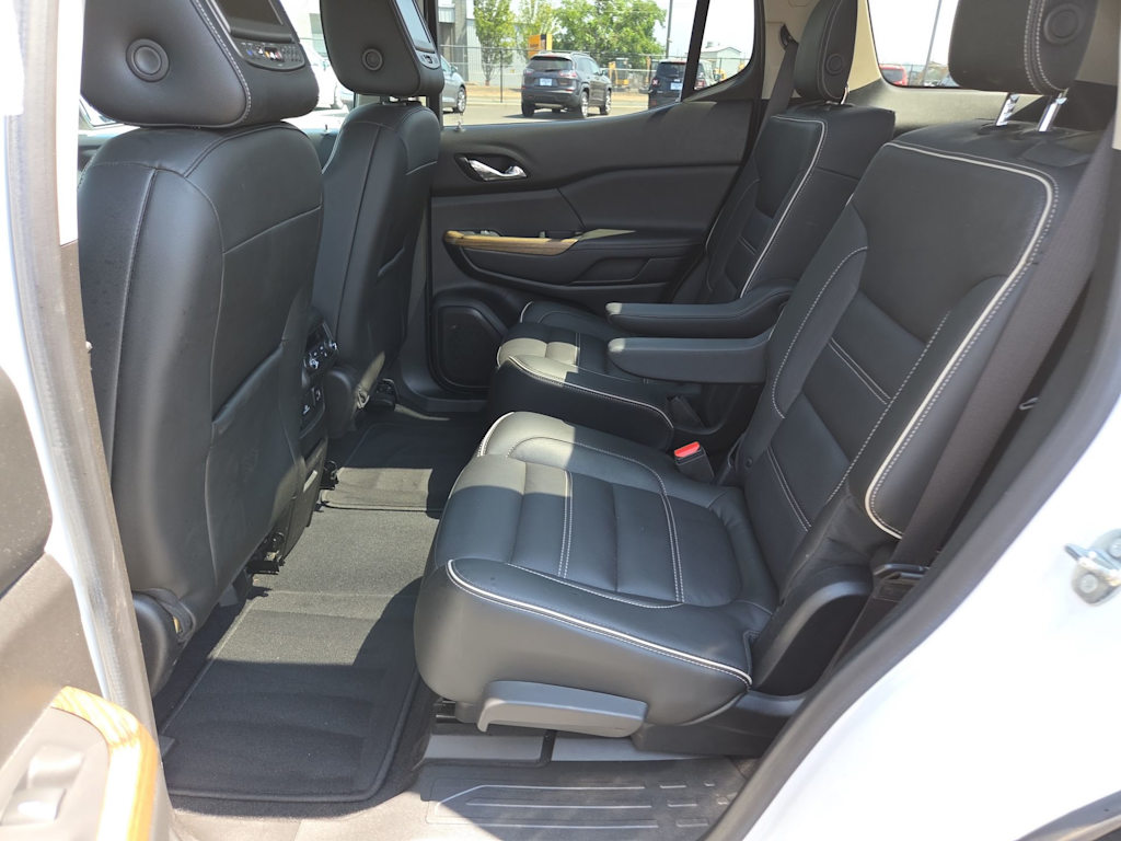 Thumbnail: 2017 GMC Acadia - 28