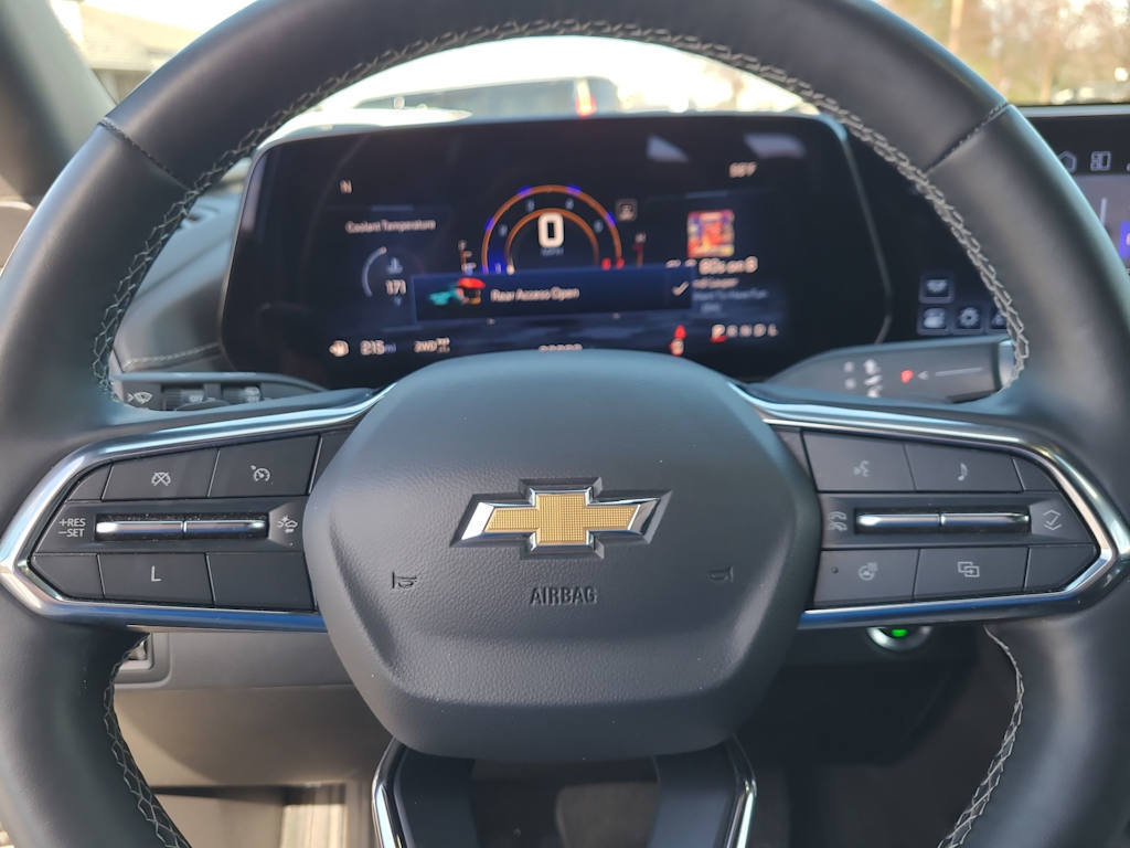 Thumbnail: 2024 Chevrolet Traverse - 28