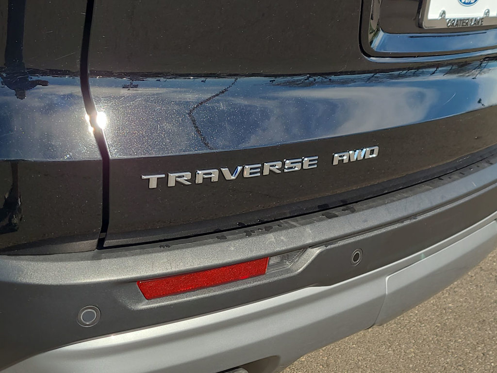 Thumbnail: 2024 Chevrolet Traverse - 7