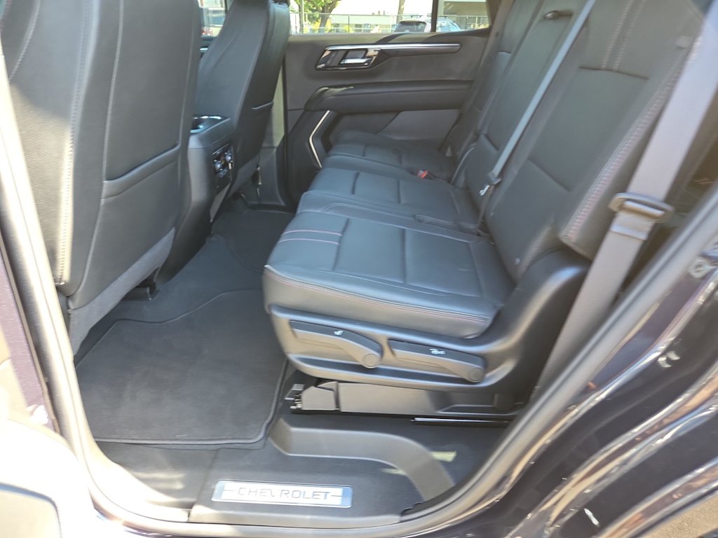 Thumbnail: 2025 Chevrolet Tahoe - 25