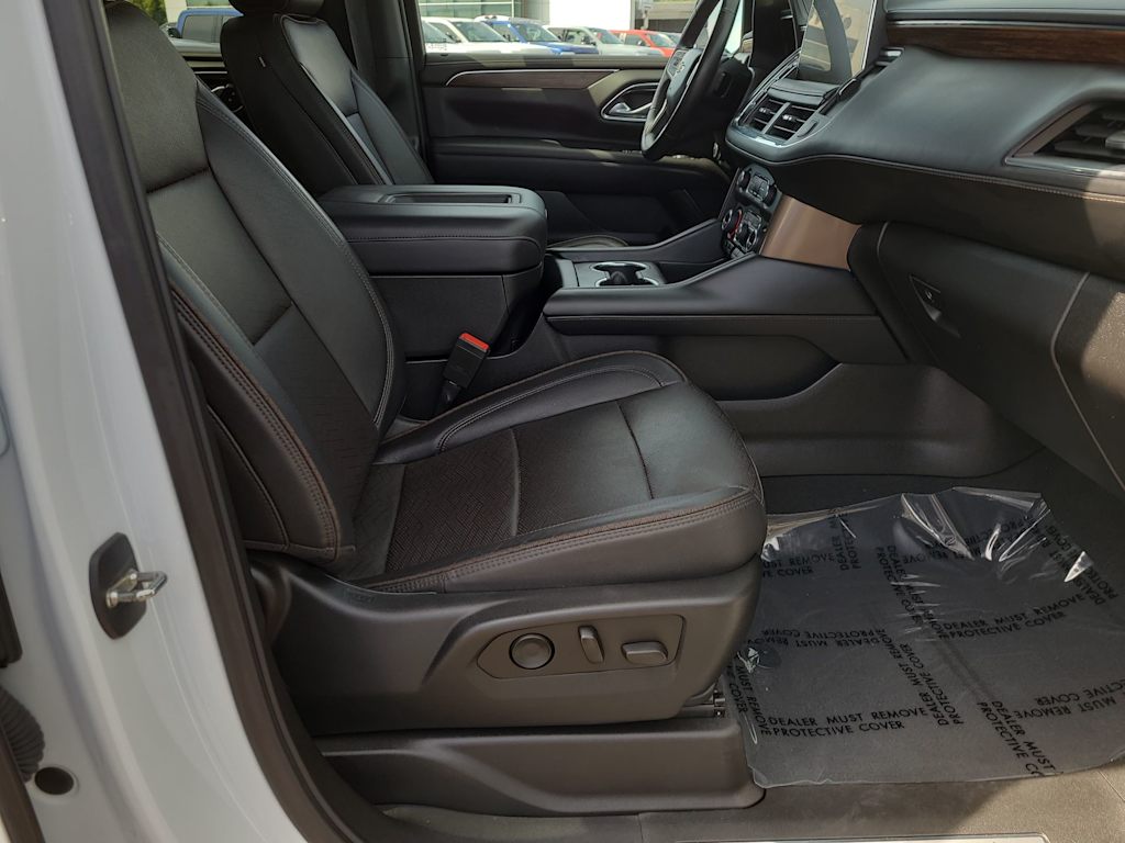 Thumbnail: 2022 Chevrolet Suburban - 11