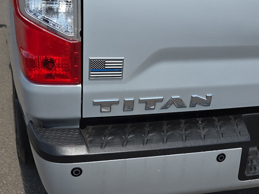 Thumbnail: 2018 Nissan Titan - 7