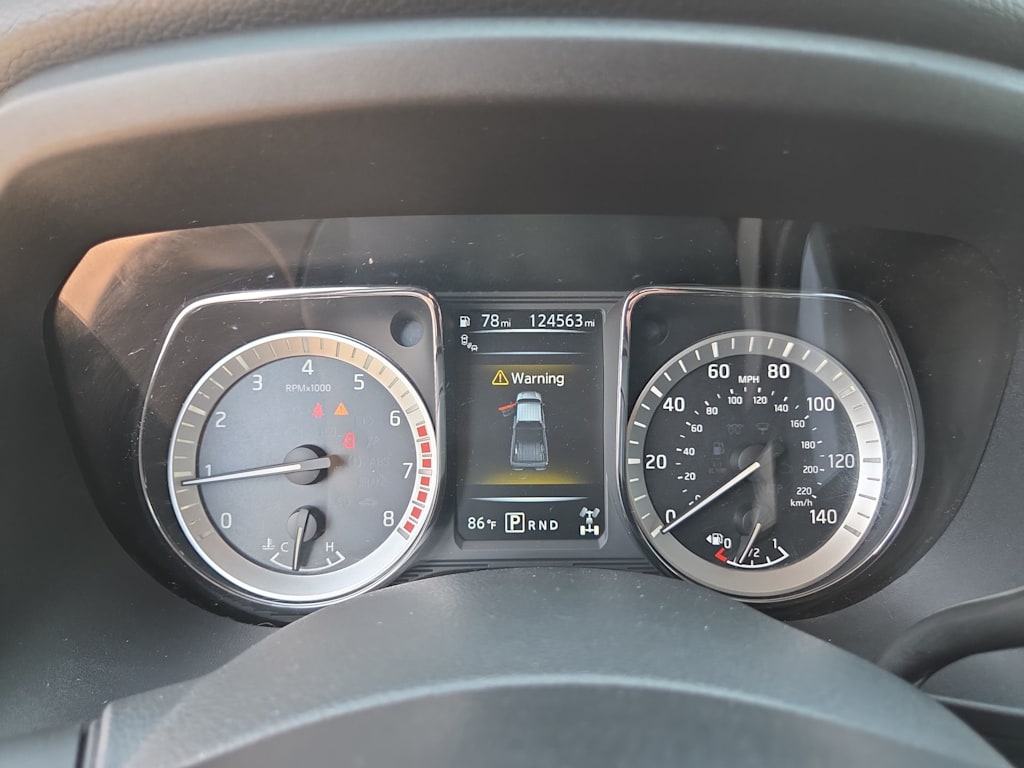 Thumbnail: 2018 Nissan Titan - 14