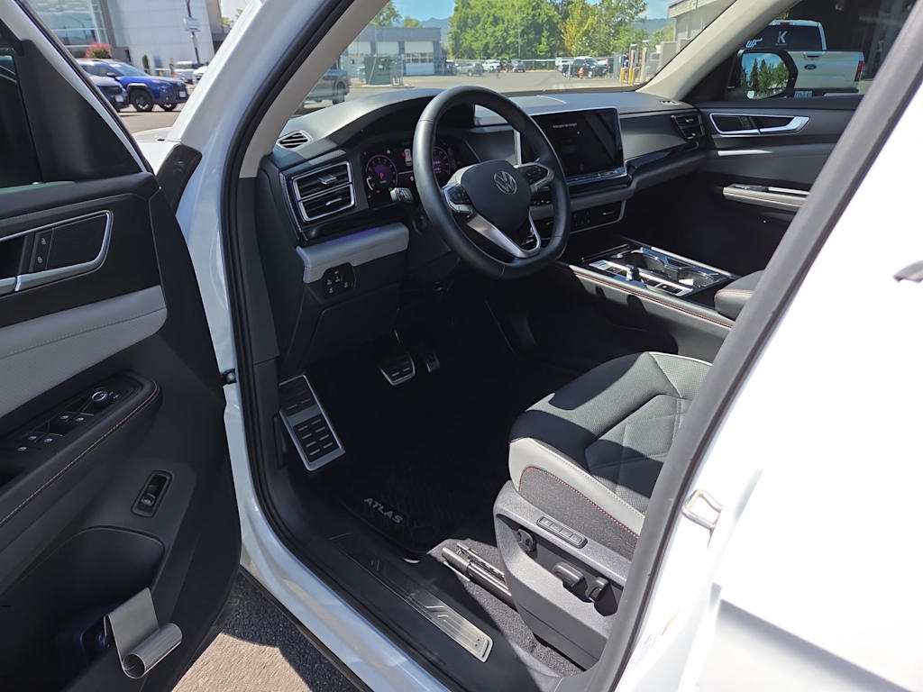 Thumbnail: 2024 Volkswagen Atlas - 23
