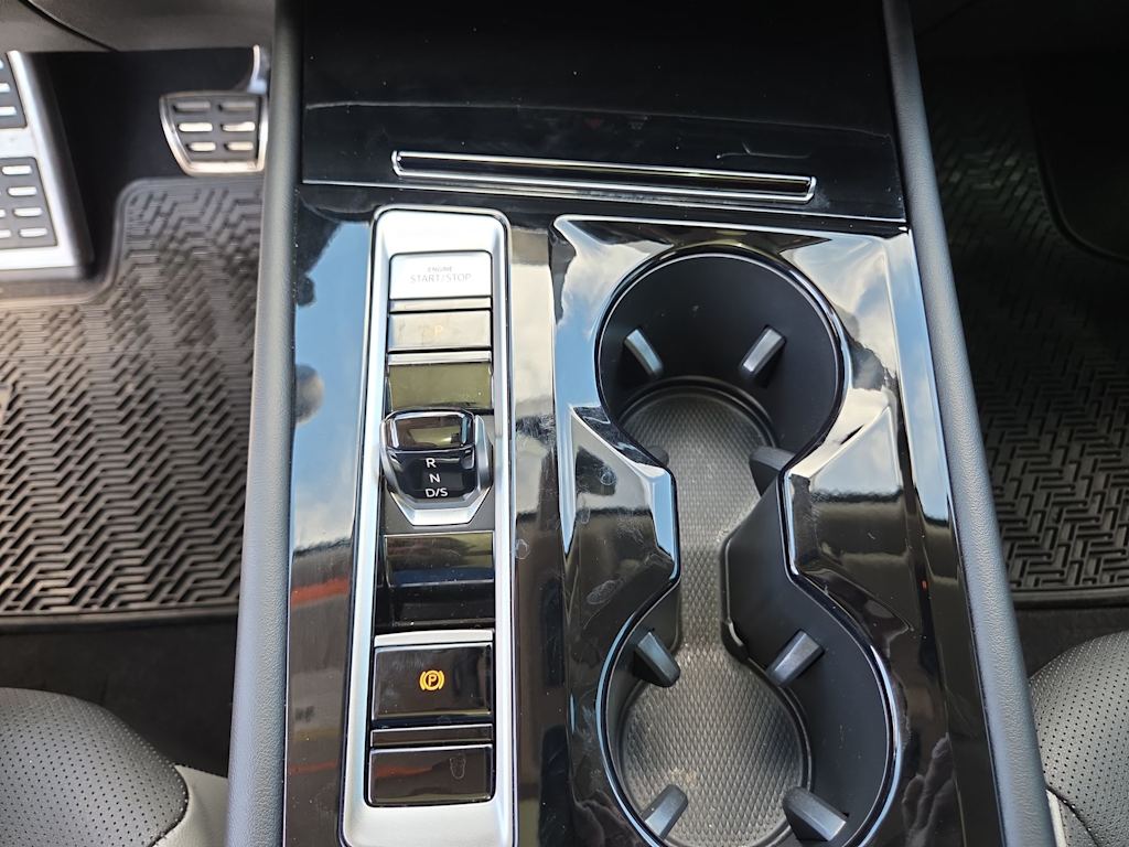 Thumbnail: 2024 Volkswagen Atlas - 14