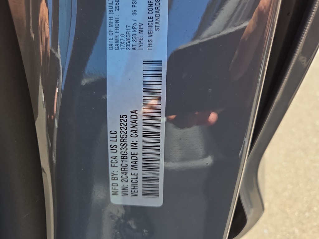 Thumbnail: 2025 Chrysler Pacifica - 17