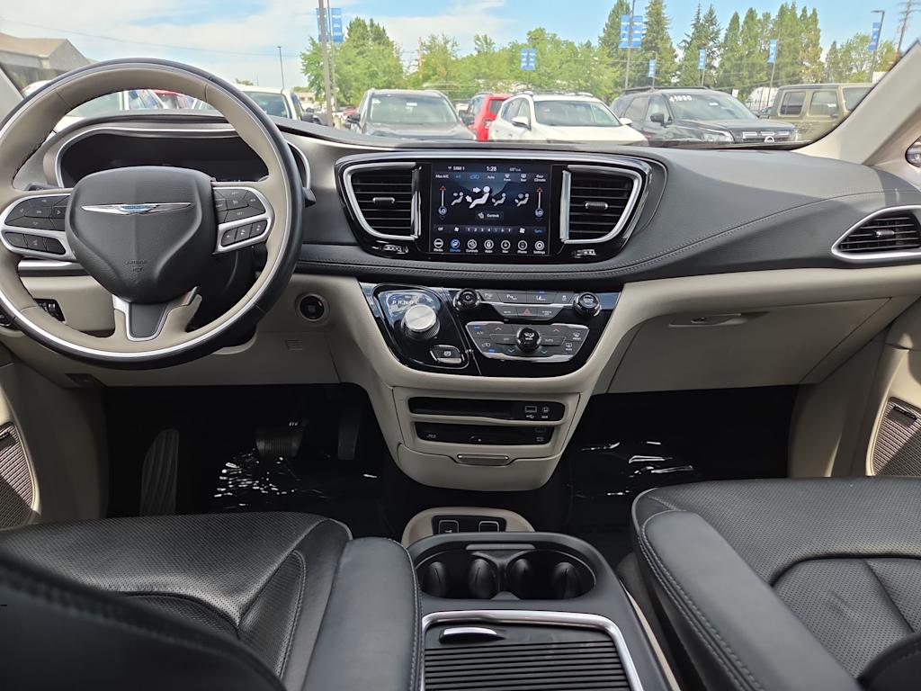 Thumbnail: 2020 Chrysler Pacifica - 2