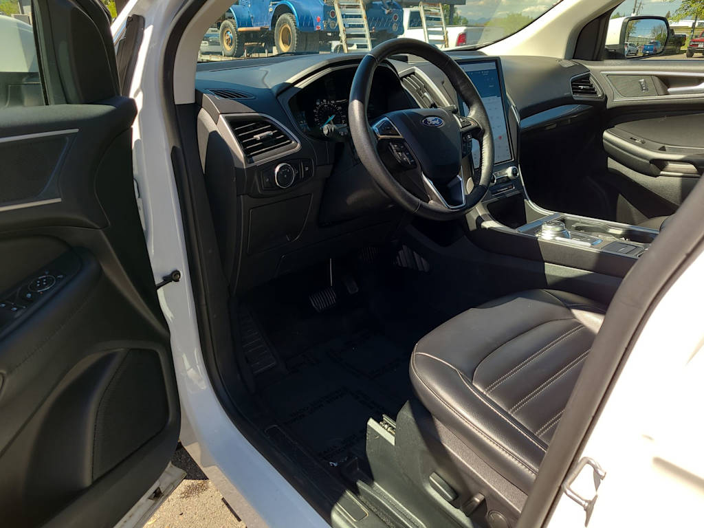 Thumbnail: 2024 Ford Edge - 2
