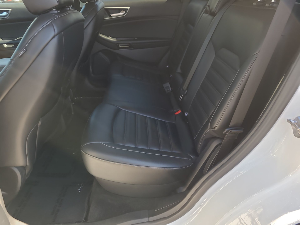 Thumbnail: 2024 Ford Edge - 26