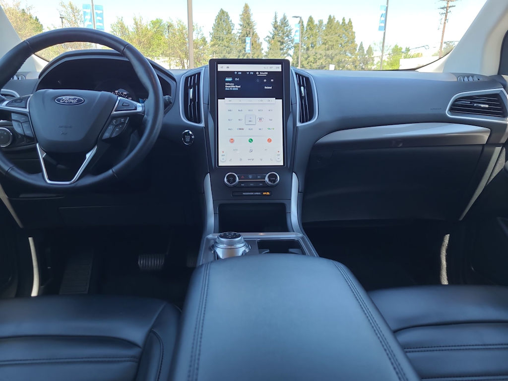Thumbnail: 2024 Ford Edge - 9