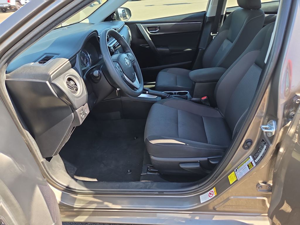 Thumbnail: 2018 Toyota Corolla - 10