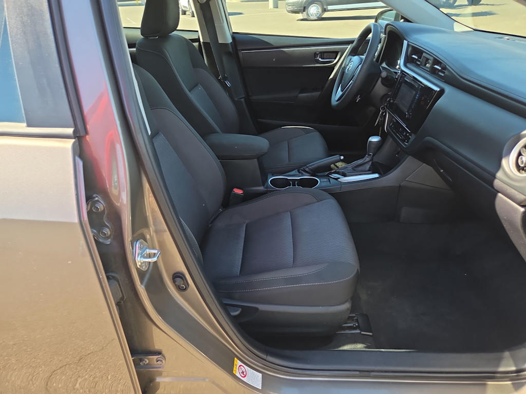 Thumbnail: 2018 Toyota Corolla - 11