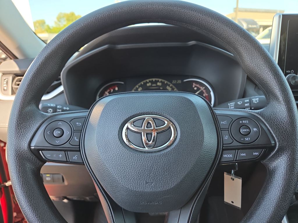 Thumbnail: 2025 Toyota RAV4 - 29