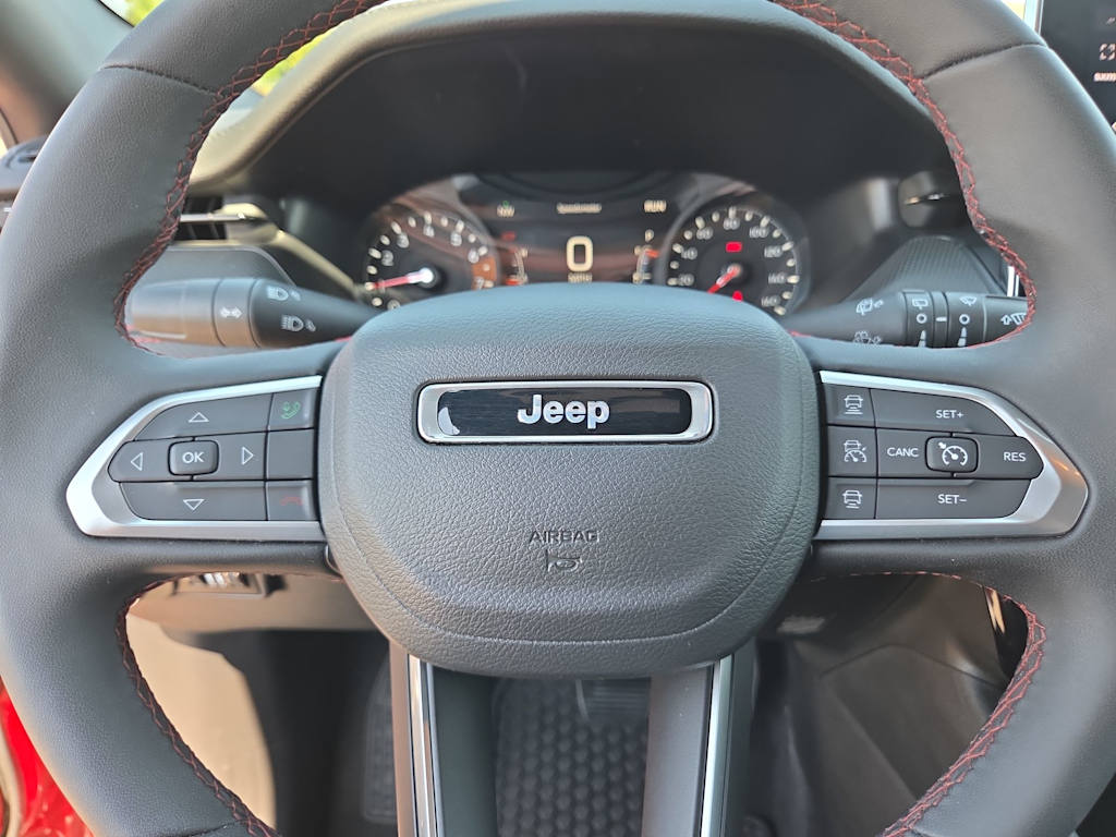 Thumbnail: 2025 Jeep Compass - 29