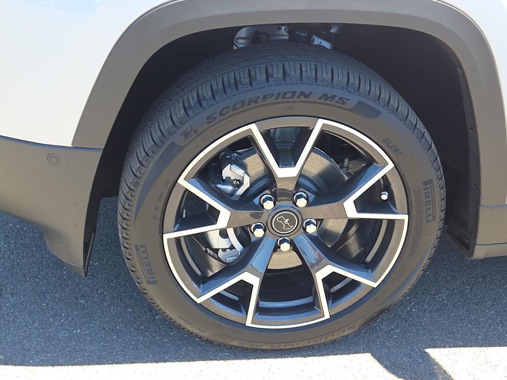 Thumbnail: 2026 Jeep Cherokee - 8