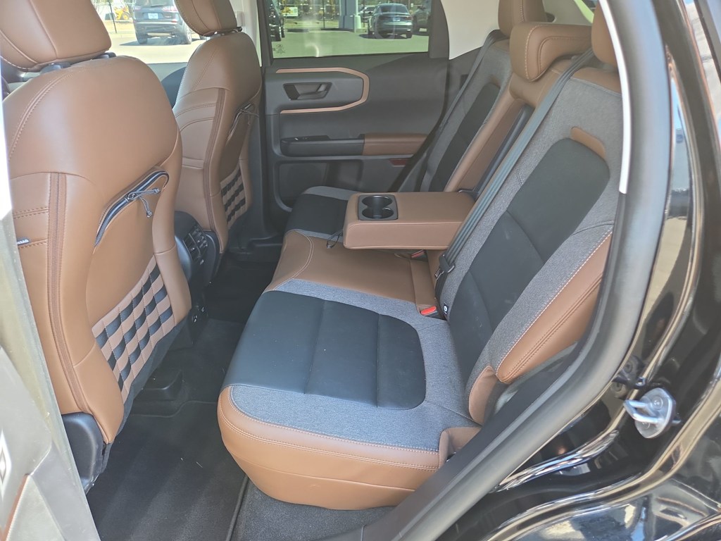 Thumbnail: 2023 Ford Bronco Sport - 27
