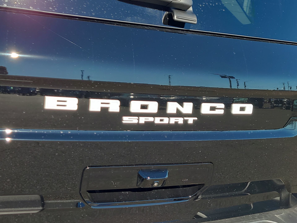 Thumbnail: 2025 Ford Bronco Sport - 7