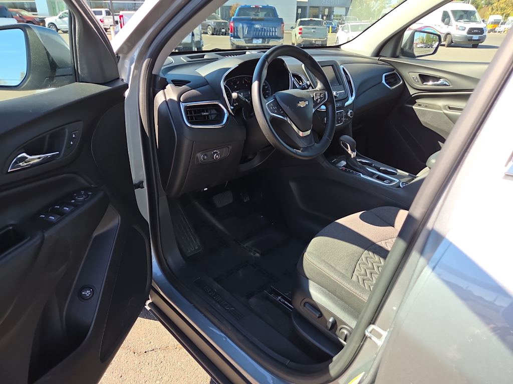 Thumbnail: 2024 Chevrolet Equinox - 2
