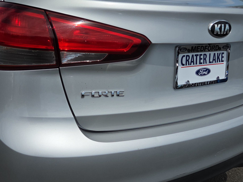 Thumbnail: 2018 Kia Forte - 27