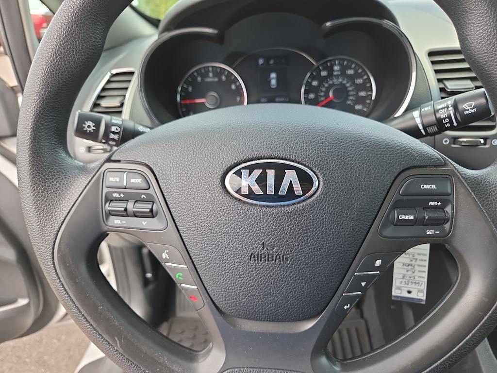 Thumbnail: 2018 Kia Forte - 29