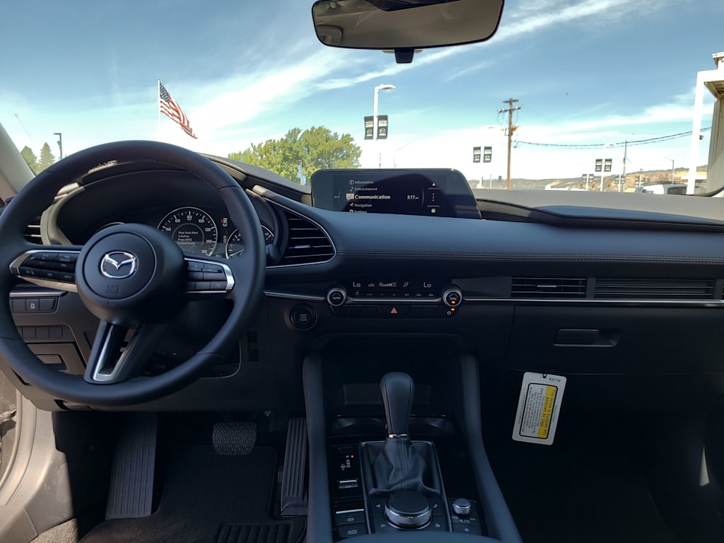 Thumbnail: 2025 Mazda Mazda3 - 10