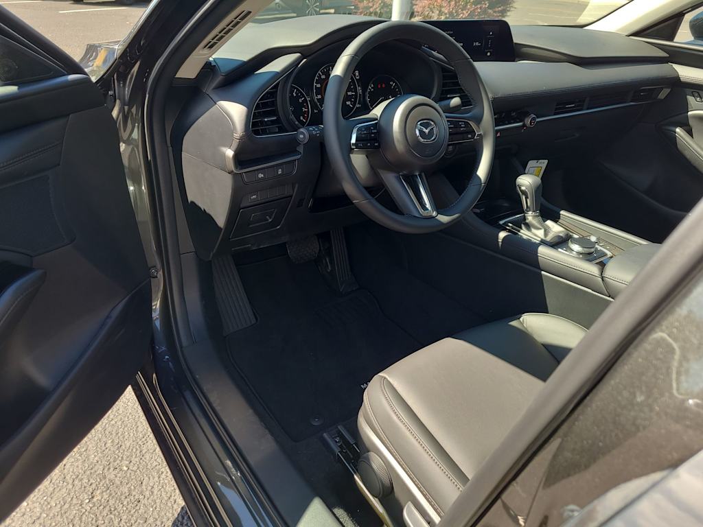 Thumbnail: 2025 Mazda Mazda3 - 2
