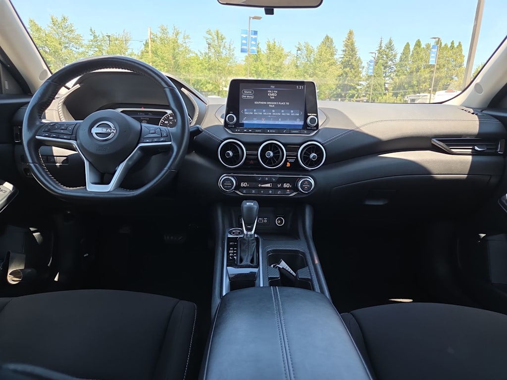 Thumbnail: 2024 Nissan Sentra - 10