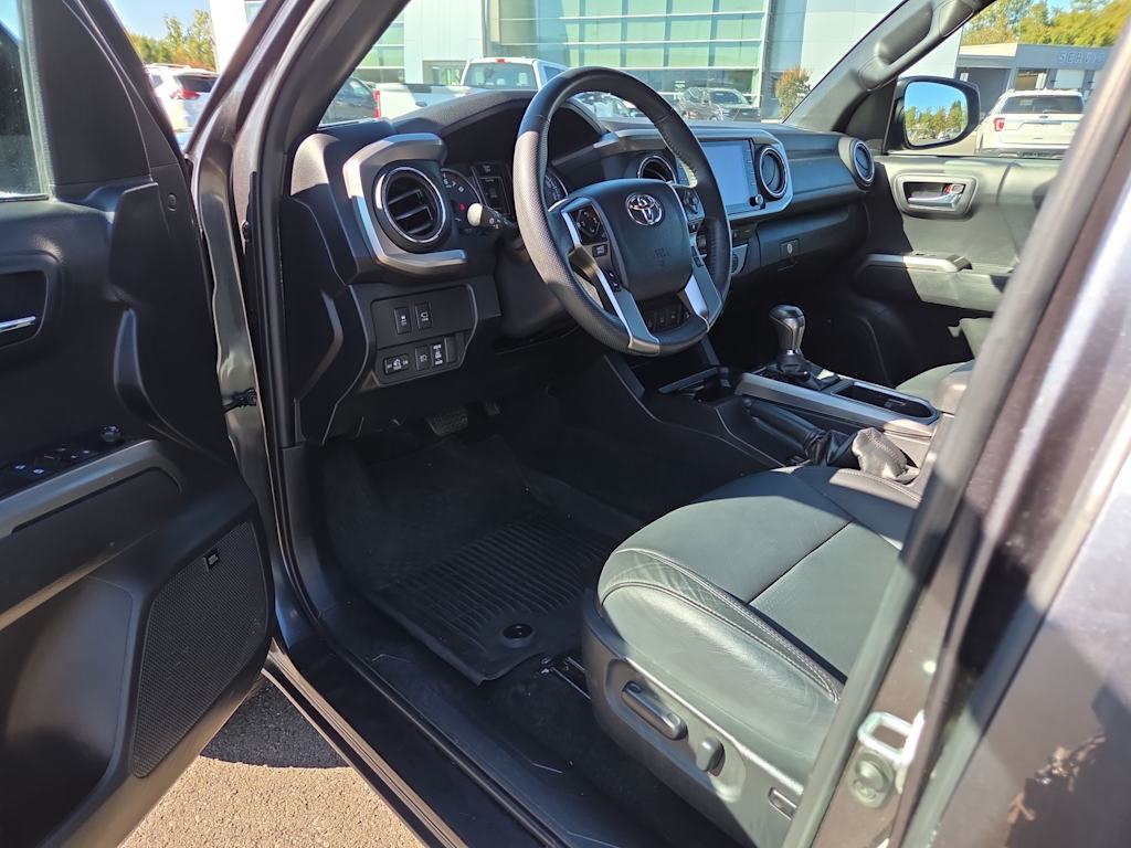 Thumbnail: 2023 Toyota Tacoma - 11