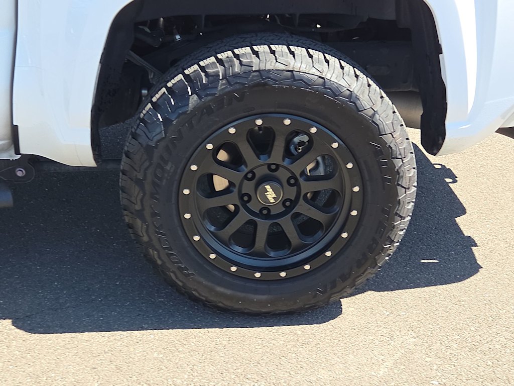 Thumbnail: 2024 Toyota Tacoma - 8