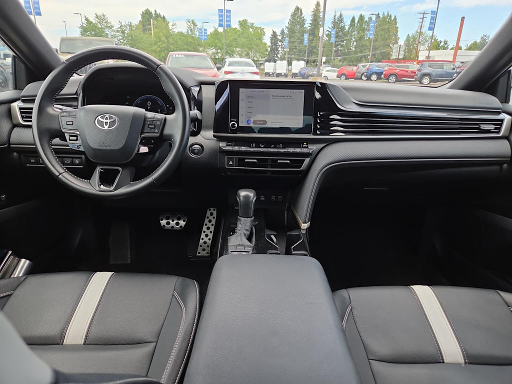 Thumbnail: 2025 Toyota Camry - 9