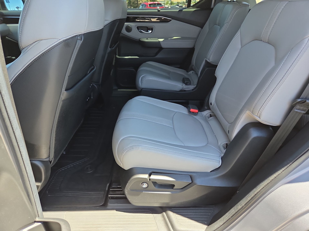 Thumbnail: 2025 Honda Pilot - 26