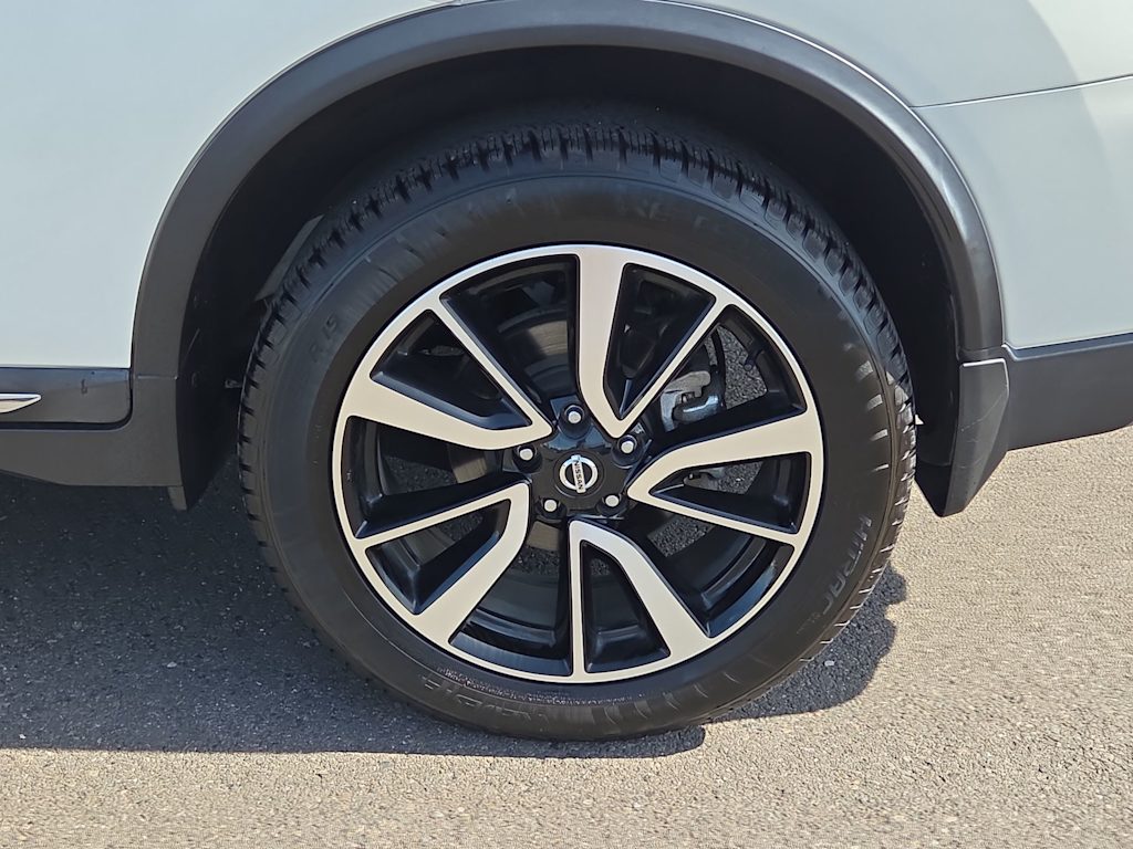 Thumbnail: 2020 Nissan Rogue - 8