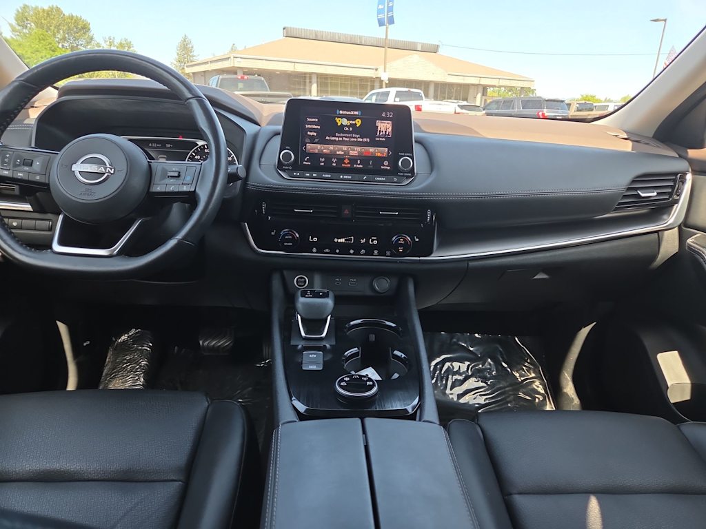 Thumbnail: 2022 Nissan Rogue - 2