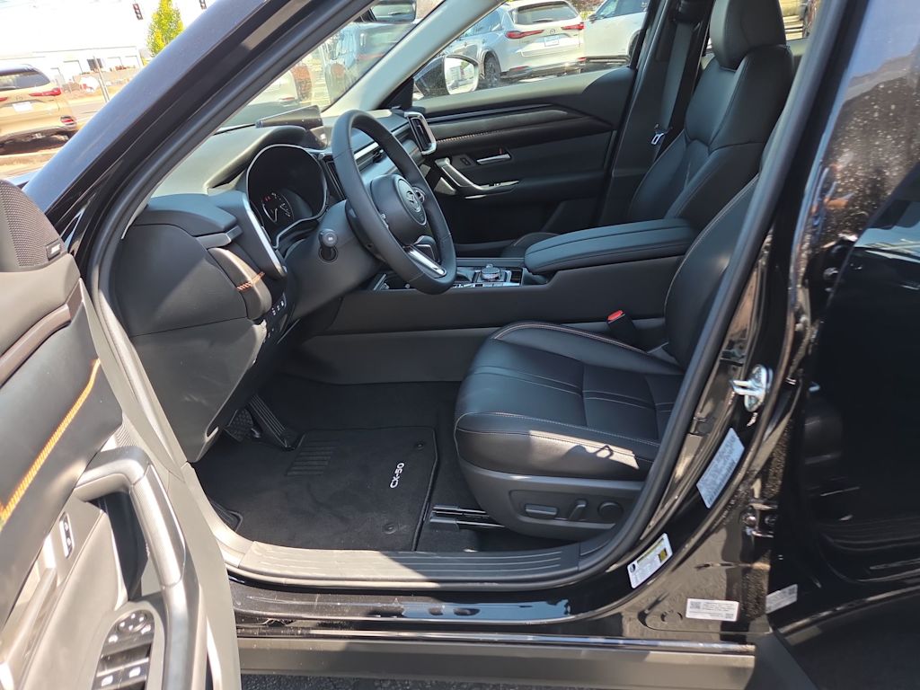 Thumbnail: 2026 Mazda CX-50 - 11