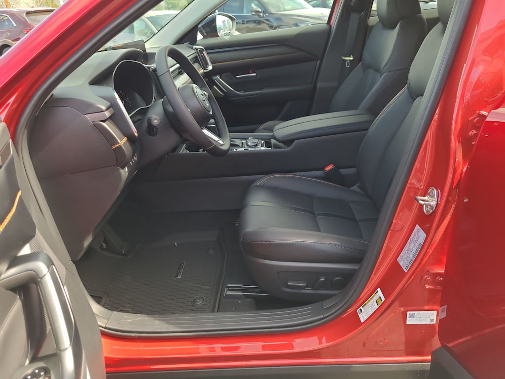 Thumbnail: 2026 Mazda CX-50 - 10
