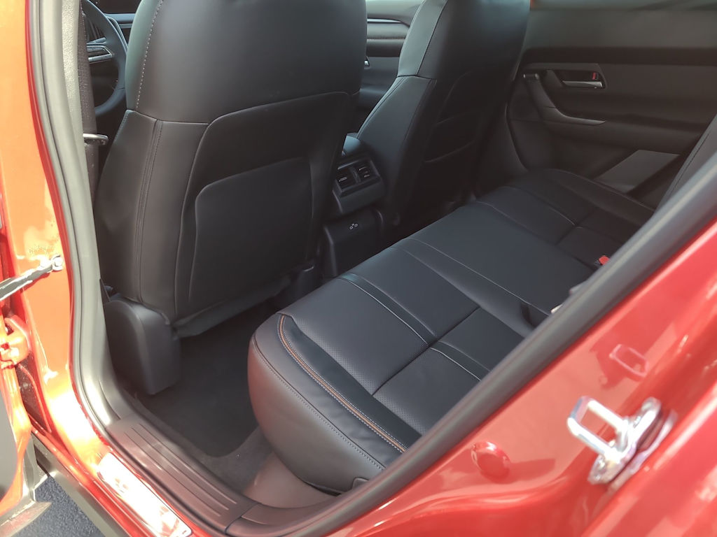 Thumbnail: 2026 Mazda CX-50 - 12