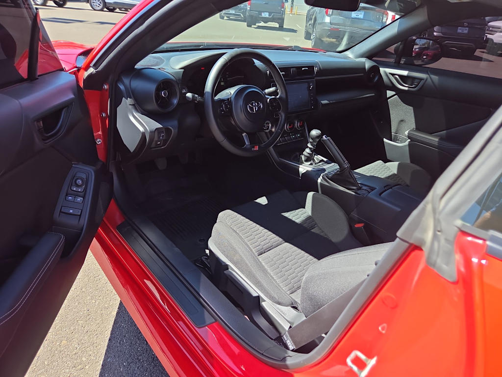 Thumbnail: 2023 Toyota GR86 - 2